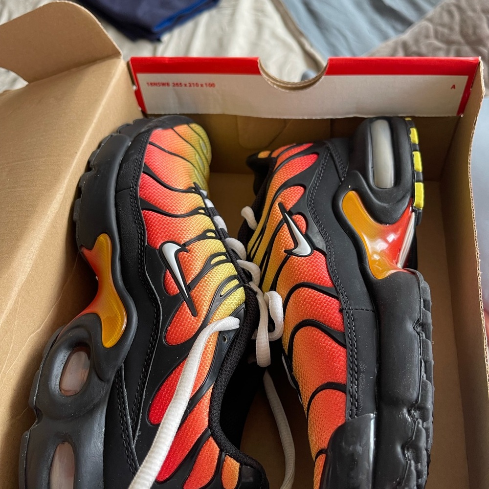 Nike Kids Air Max Plus - Black and Orange
